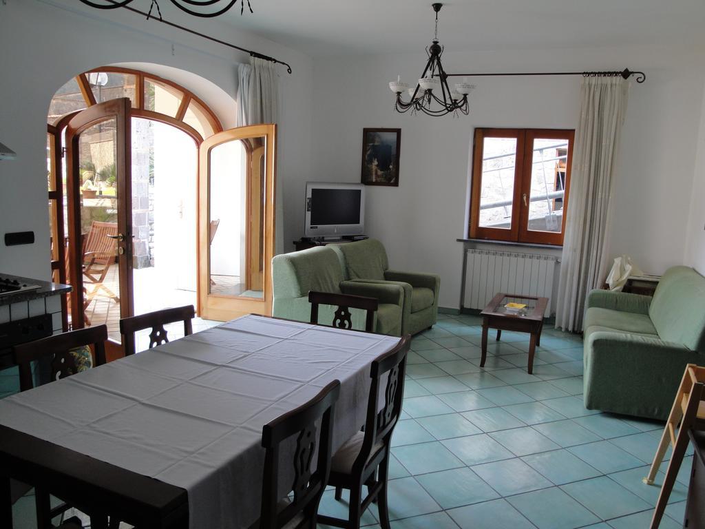 Olga'S Residence Relais Nerano Cameră foto